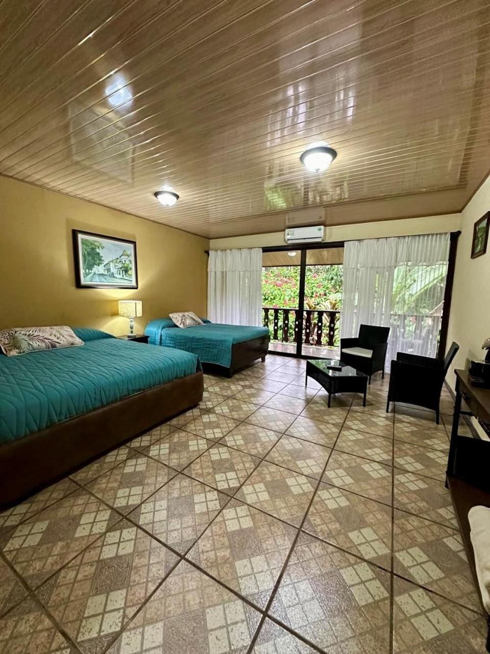 Ara Ambigua Lodge Sarapiquí Екстериор снимка