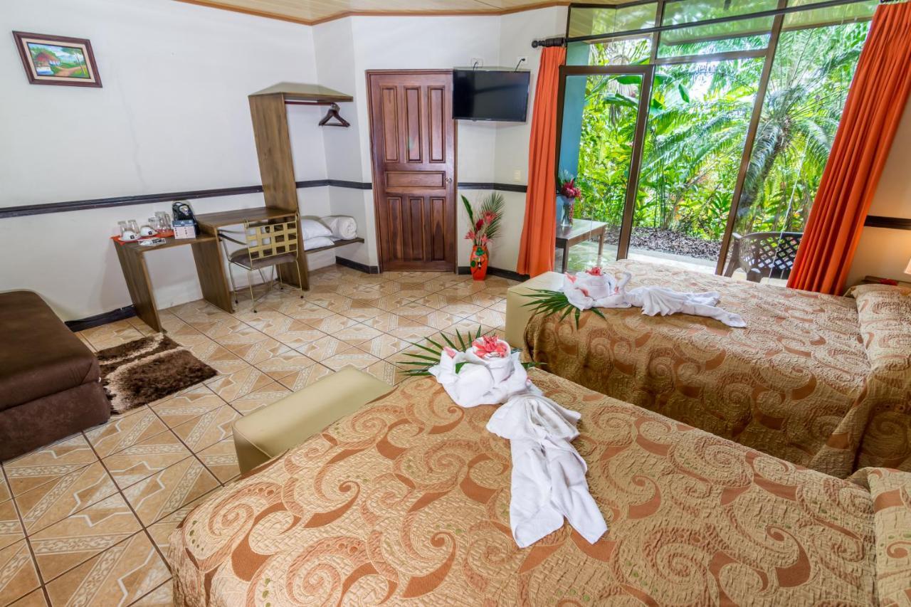 Ara Ambigua Lodge Sarapiquí Екстериор снимка